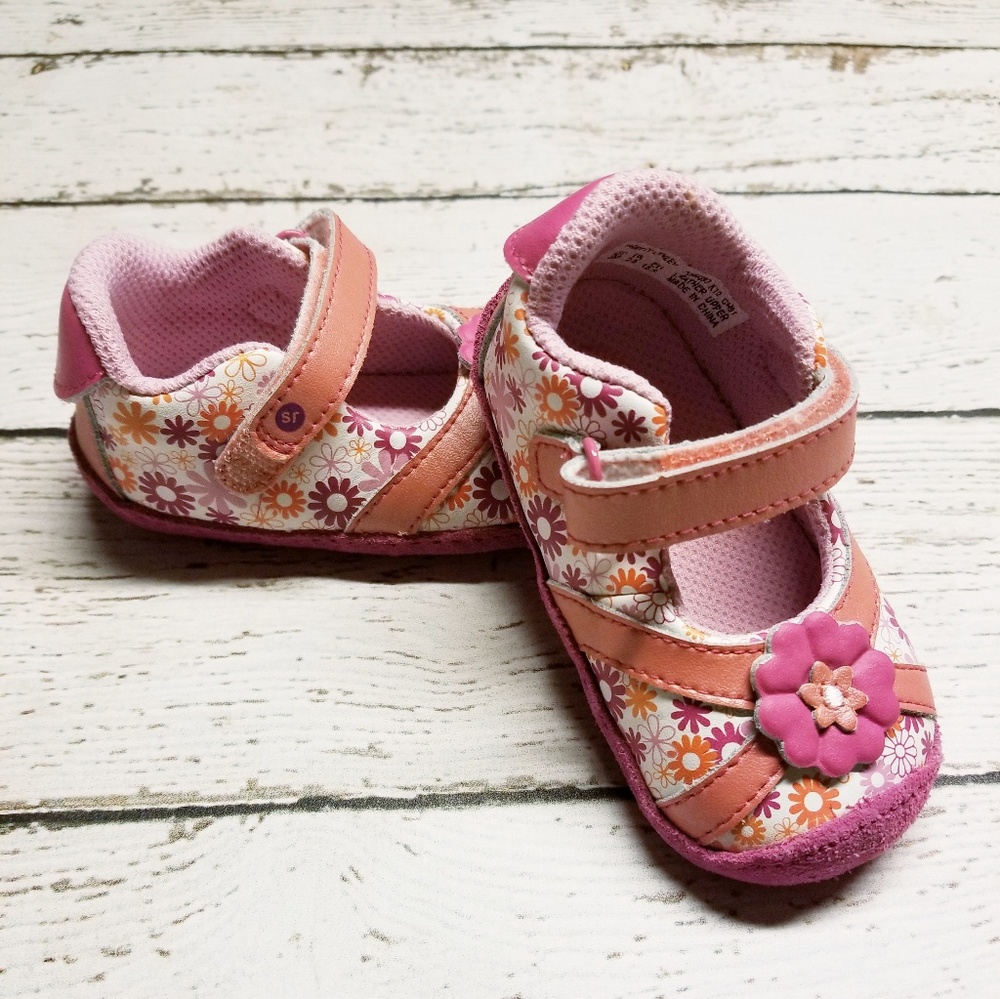 ***SOLD***Stride Rite Mary Janes Size 3